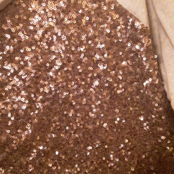 A grey and brown long sleeve - Picture 3 of 3